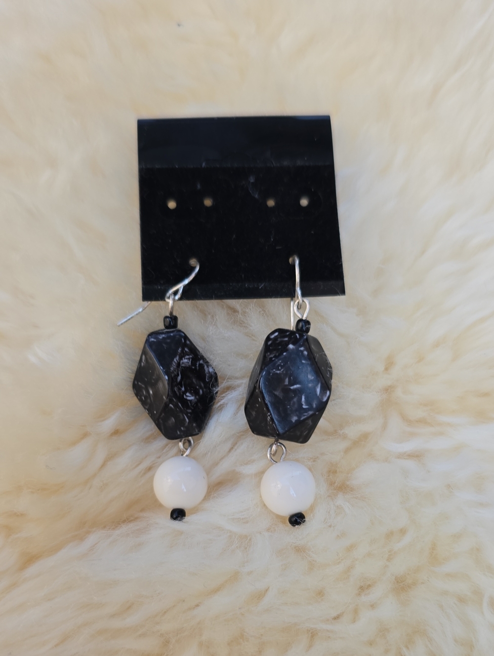 Black and White Geometric Drop Earrings - Women Jewelry
